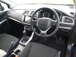 Suzuki-S-Cross-interior-1.jpg